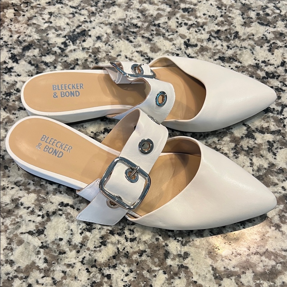 Bleecker & Bind slip on white leather Women's Mules size 8